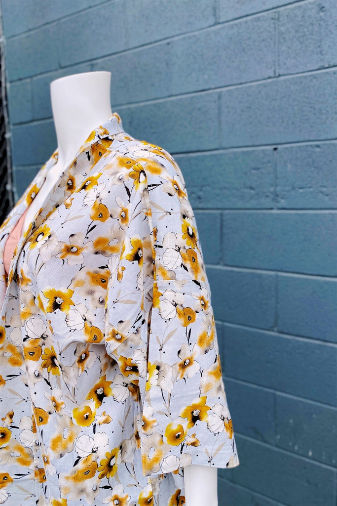 Modern Kimono Cardigan | Flowers - 3/4 sleeves, cardigan, clothing, comfy, ethnic, flowers, fun, graphic, graphic pattern, jacket, Kimono, new, new clothing, PATTERN - Wander Emporium