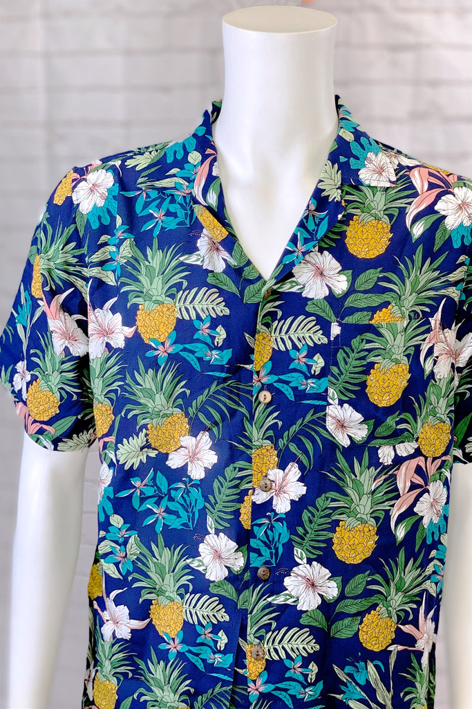 Hawaiian Button-ups - button up, floral, Hawaii, Hawaiian, Hawaiian vibes, short sleeves, Tropical - Wander Emporium