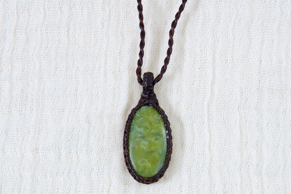Serpentine Necklace - balance, compassion, emotional balance, healing stones, jewelry, necklace, serpentine, vitality, wisdom - Wander Emporium