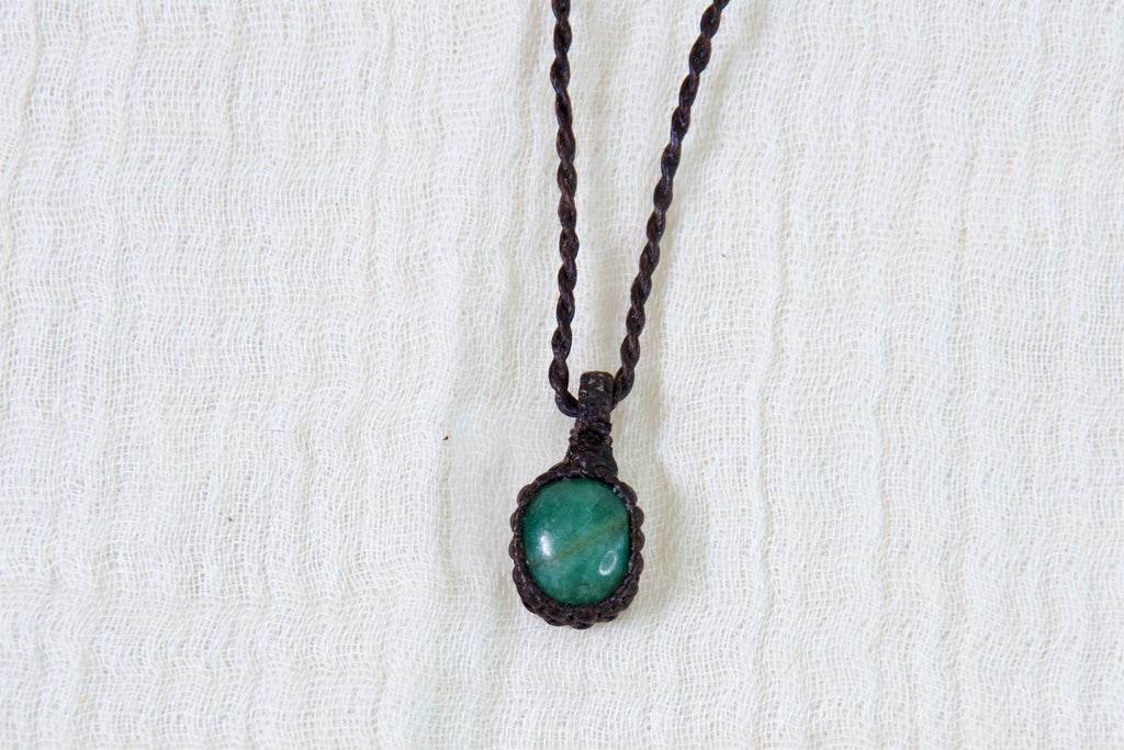 Aventurine Necklace - aventurine, creativity, delicate, healing stones, jewelry, necklace, small - Wander Emporium