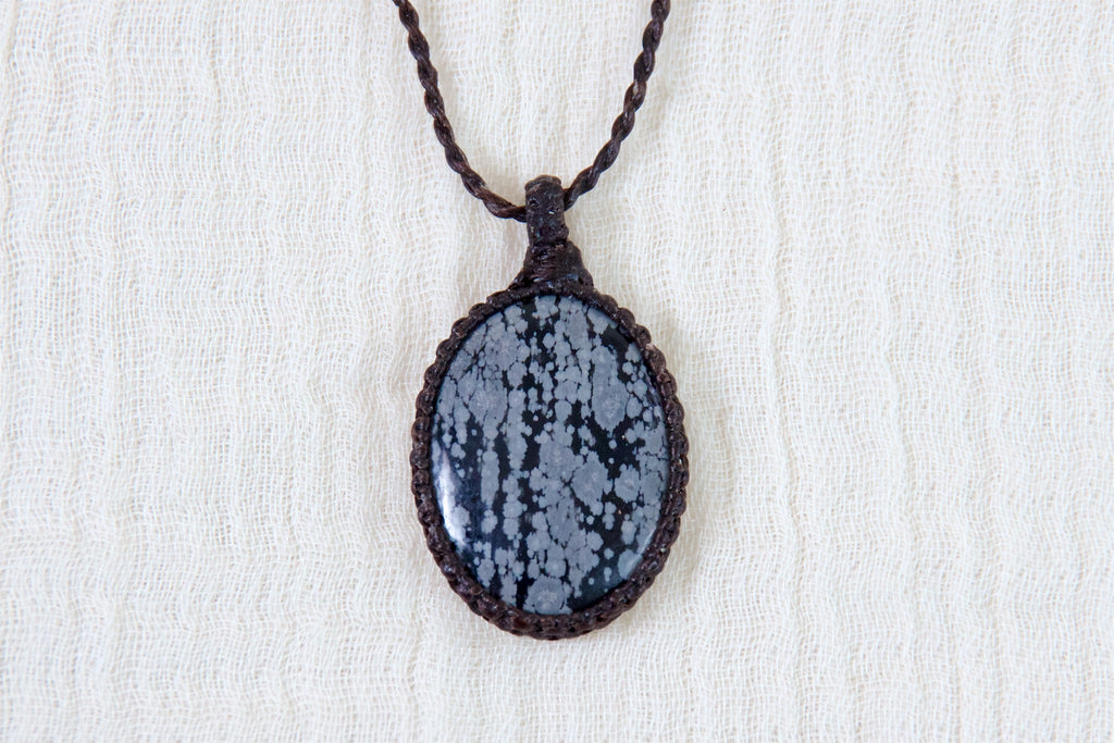 Snowflake Obsidian Necklace - grounding, healing stones, inner peace, jewelry, necklace, obsidian, protection, snowflake, soothing, spiritual connection - Wander Emporium