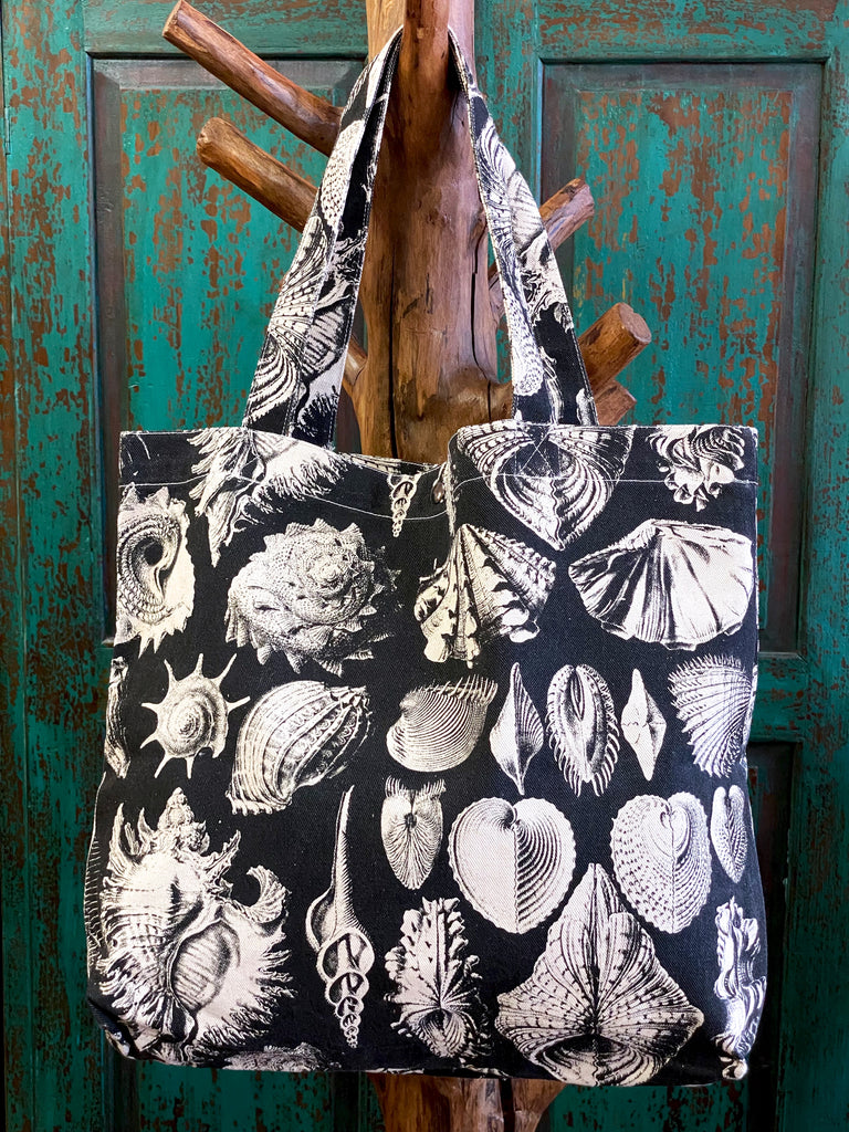 Shopper Bag | Conch - bag, beach bag, black and white, caracol shell, conch, drawing, hand printed, seashells, Shell, shell pattern, shells, Shopper, snap button, Tote, tote bag, travel - Wander Emporium