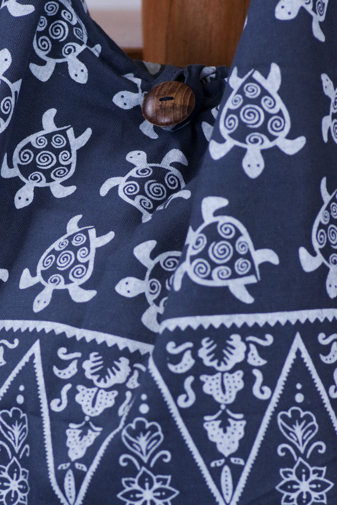 Shoulder Bag | Turtles - baby, bag, beach bag, black, black and white, blue, book bag, day bag, elephant, green, gymsack, hobo bag, red, shoulder, sling bag, tote bag - Wander Emporium